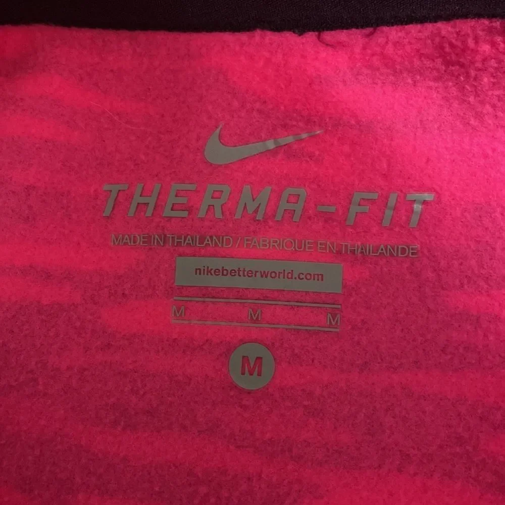 Nike Hoodie Pullover Therma Fit Pink Purple Camo Active Jacket Women’s Size M